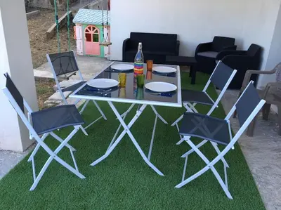 Terrasse ou espace extérieur de l'établissement F2 REZ DE VILLA ENTRE MER ET MONTAGNE