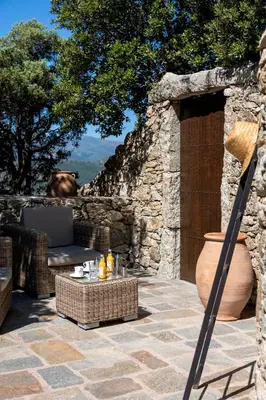 Terrasse ou espace extérieur de l'établissement Hôtel Case Latine