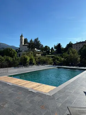 Piscine de l'établissement Grand Hôtel de la Scala ou située à proximité