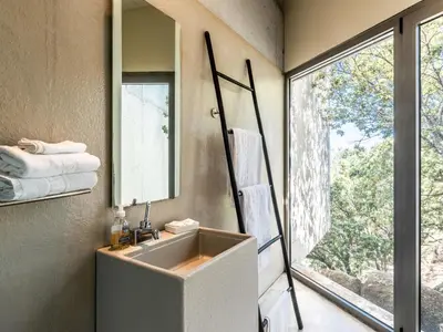 Salle de bains dans l'établissement Villa Casa Suprana by Interhome