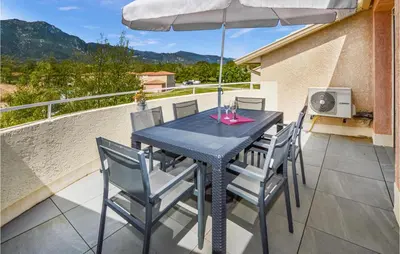 Vue générale sur la montagne ou vue sur la montagne depuis l'appartement