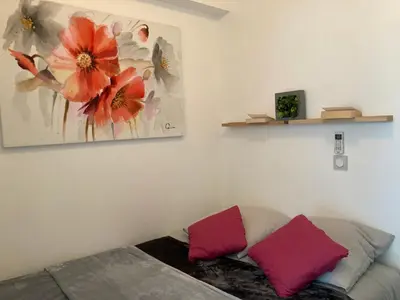 Coin salon dans l'établissement Appart'Calvi, 200 m de la plage de la Pinède, WIFI gratuit