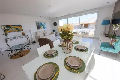 Coin salon dans l'établissement Appartement Azzurra