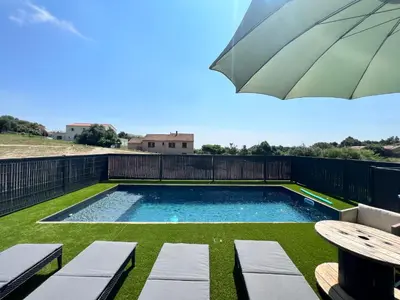 Piscine de l'établissement Casa Lamaghjone - Villa T4 avec piscine chauffée à 3,5km de la mer ou située à proximité