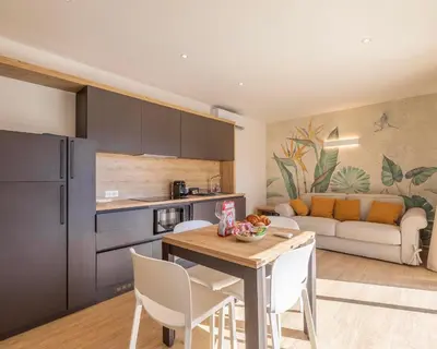 Cuisine ou kitchenette dans l'établissement Les Bergeries du Domaine de Pinelli