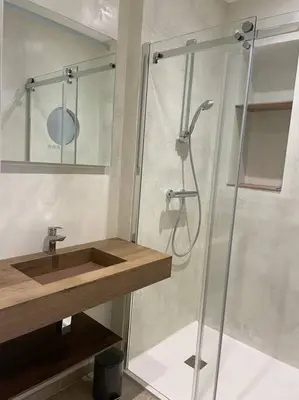 Salle de bains dans l'établissement Appartement centre ville Corte (F)