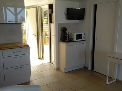 Cuisine ou kitchenette dans l'établissement Villa Cutalello coté mer Sant'Ambroggio