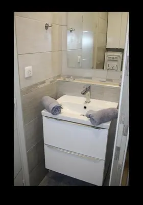 Salle de bains dans l'établissement Chez Céline & Rudi