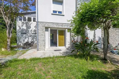 Jardin de l'établissement Terrazza Moriani - Charmant appartement à 500m de la mer