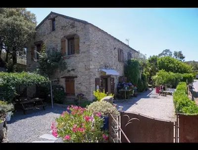 Jardin de l'établissement U Granu di Bellezza