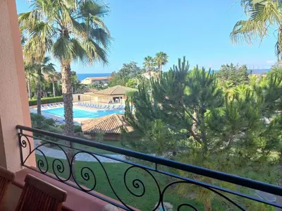 Piscine de l'établissement Appartement de vacances Marine de Bravone - Corse ou située à proximité