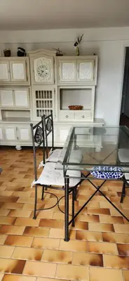 Plan de l'établissement Charmant T3 en rez de jardin d'une villa