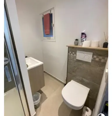 Salle de bains dans l'établissement Jolie petit studio