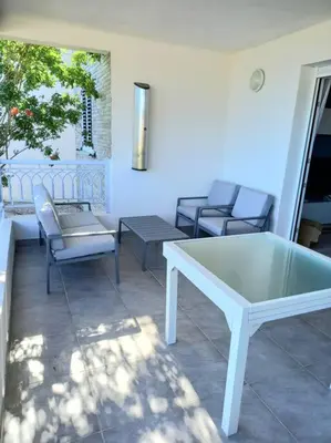 Coin salon dans l'établissement appartement de standing T2 l'île rousse vue mer résidence paolina