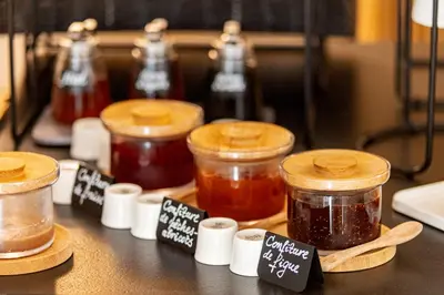 Nourriture dans l'hôtel ou à proximité