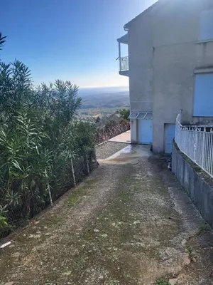 Paysage naturel près de la villa