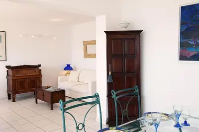 Coin salon dans l'établissement CASA MARINE DU SOLEIL 60