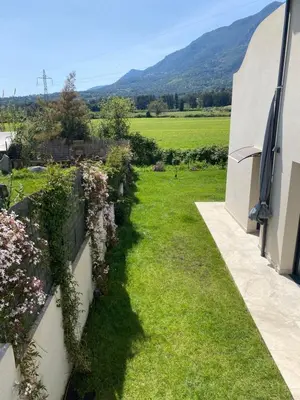 Vue générale sur la montagne ou vue sur la montagne depuis l'appartement