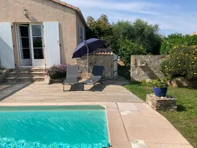 Piscine de l'établissement Chez Liselotte ou située à proximité