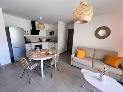 Cuisine ou kitchenette dans l'établissement Un havre de paix entre mer et montagne à Sant'Ambroggio