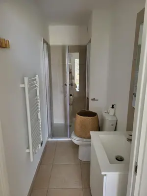 Salle de bains dans l'établissement Residence Marina di Bravone