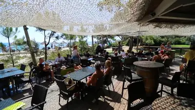 Restaurant ou autre lieu de restauration dans l'établissement Vignale Resort