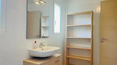 Salle de bains dans l'établissement Appartement Le Domaine L'ILE ROUSSE