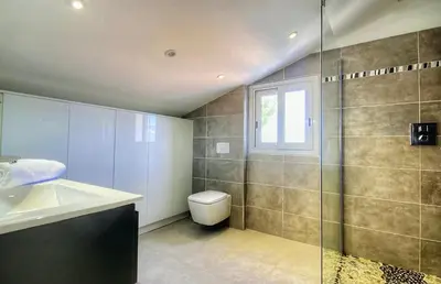 Salle de bains dans l'établissement Villa terranga