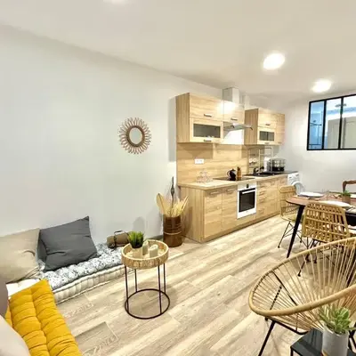 Appartement rez de villa CORTE