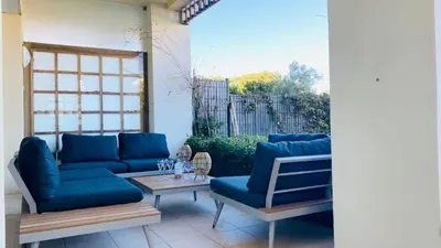 Coin salon dans l'établissement Appartement T3 La Residence S LUMIO