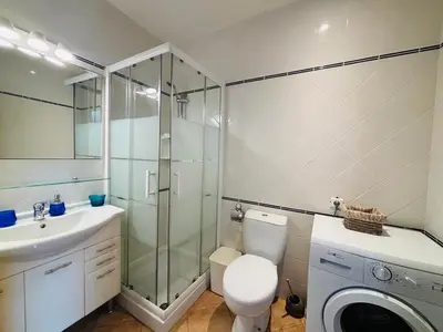 Salle de bains dans l'établissement Appartement Boug 26 Lumio