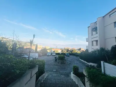 Jardin de l'établissement Appartement T2 Guaita Mare L'ILE ROUSSE
