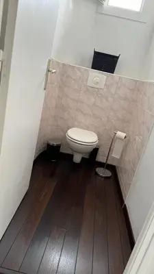 Salle de bains dans l'établissement Appartement T4