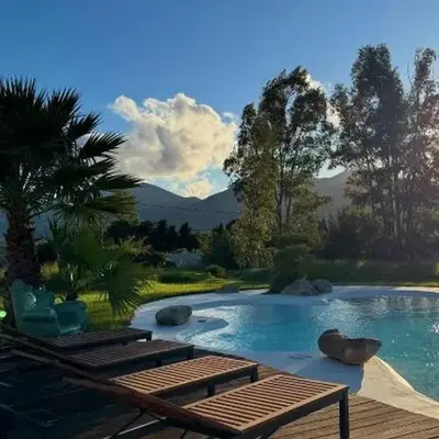 VILLA luxueuse privée avec piscine lagon