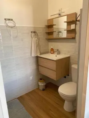 Salle de bains dans l'établissement DOLCE VITA-Calme-Vue Mer