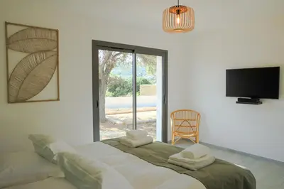 Un ou plusieurs lits dans un hébergement de l'établissement Villa Mare Monti