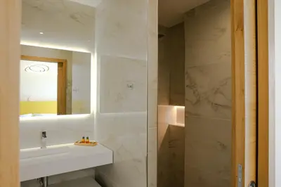 Salle de bains dans l'établissement Villa Mare Monti 2 chambres