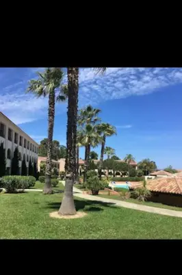 Jardin de l'établissement Appartement dans résidence