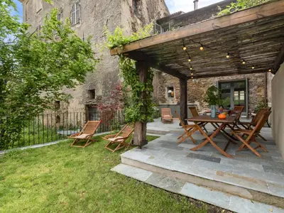 Jardin de l'établissement Holiday Home Casa Serena by Interhome