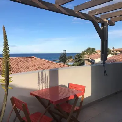 Studio en bord de mer sur Costa Serena N54