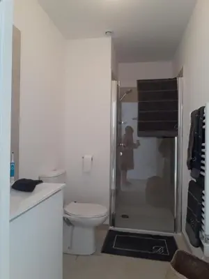 Salle de bains dans l'établissement T2 VUE MER MARINA DI BRAVONE N197