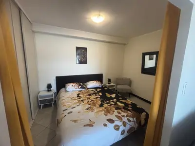 Un ou plusieurs lits dans un hébergement de l'établissement Appartement F2 dessous de villa