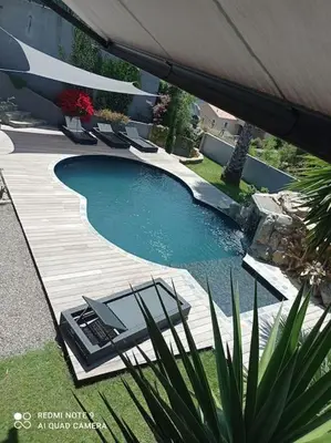 Piscine de l'établissement Appartement F2 dessous de villa ou située à proximité