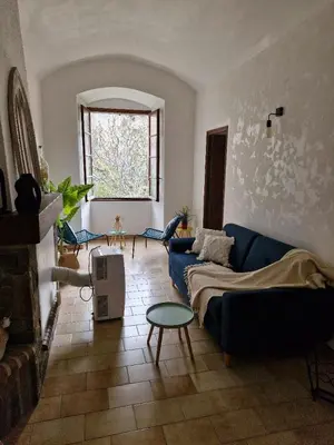 Coin salon dans l'établissement Appartement centre Saint Florent