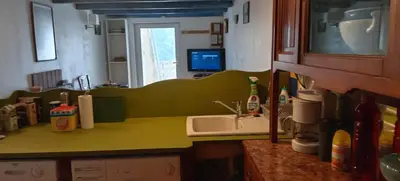 Cuisine ou kitchenette dans l'établissement NIOLU