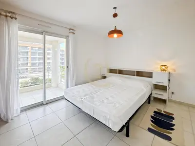 Un ou plusieurs lits dans un hébergement de l'établissement Résidence Port Calvi - Appartement T3 vue mer !