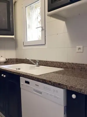 Cuisine ou kitchenette dans l'établissement La Casa d'Isabelle, Charme Corse à Patrimonio