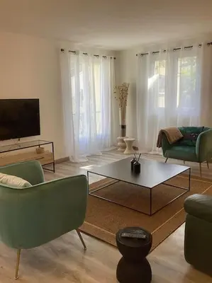 Télévision ou salle de divertissement dans l'établissement La Casa d'Isabelle, Charme Corse à Patrimonio