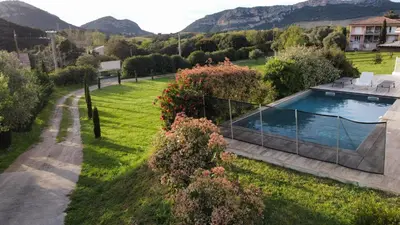 Vue générale sur la montagne ou vue sur la montagne depuis la villa