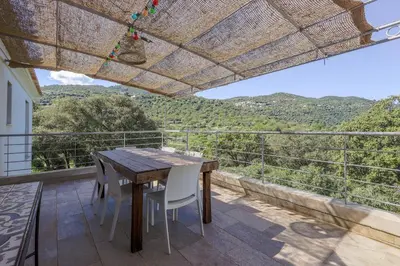 Plan de l'établissement San Quilico - Maison climatisée piscine vue mer